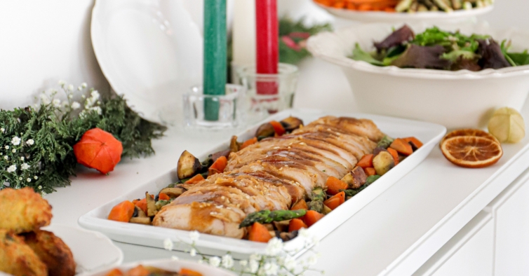 Na ceia de Natal da Zuquini não faltam o peru e o bacalhau — mas em versões saudáveis – New in Oeiras Na ceia de Natal da Zuquini não faltam o peru e o bacalhau — mas em versões saudáveis – New in Oeiras