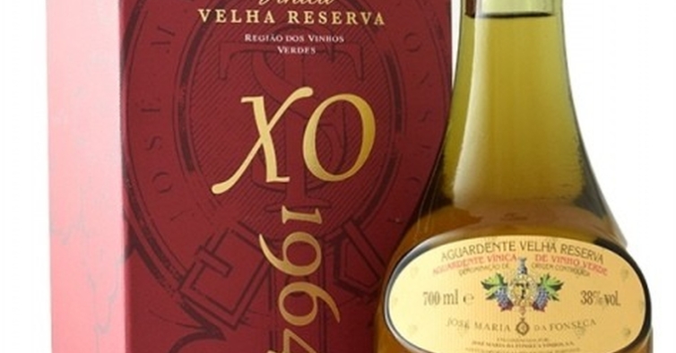 Aguardente Velha Reserva 1964