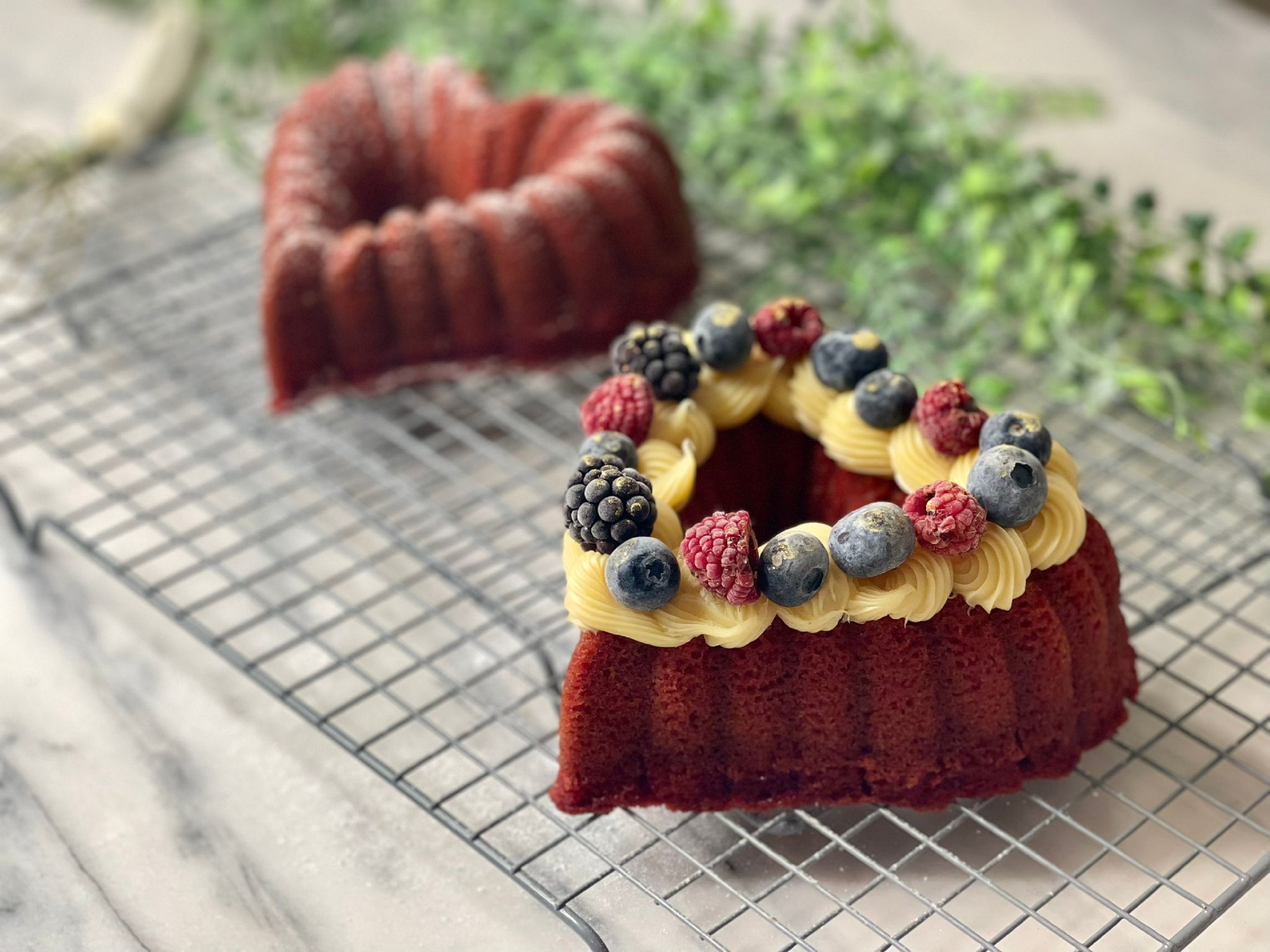 Bolo Red Velvet de coração para adoçar o Dia dos Namorados