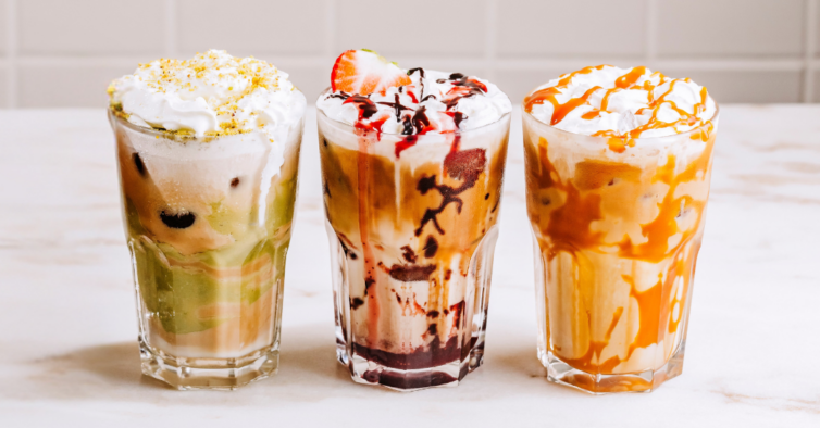 A Padaria Portuguesa lança novas bebidas (e um colorido latte de pistácio)